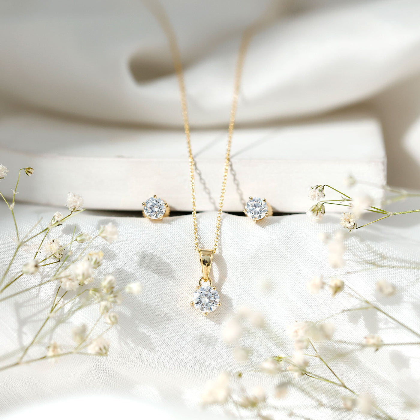 Certified Round Shape Moissanite Solitaire Jewelry Set Rosec Jewels